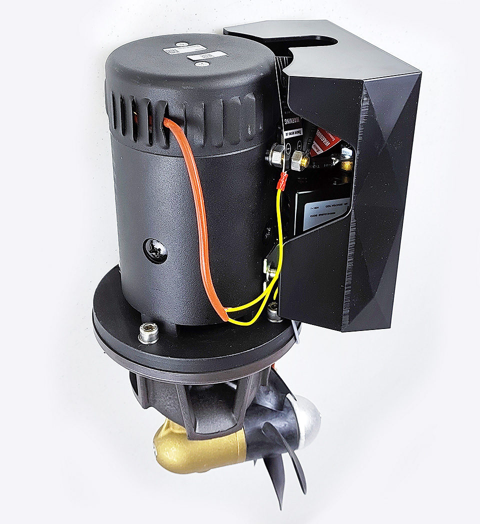 Подруливающее устройство Quick, 2,2 кВт, 40 кгс, 12 В, 140 мм