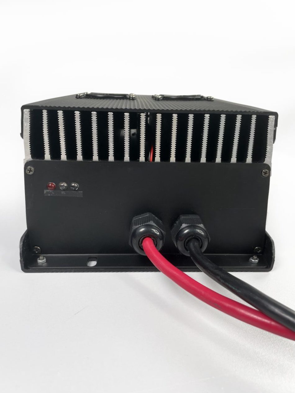 Зарядное устройство LiFePO4 24V 70A Titanat