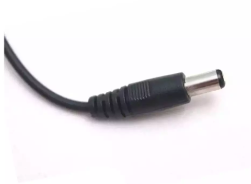 Автоадаптер для Baofeng Kenwood Аргут (диаметр 5.0х2.0 мм)