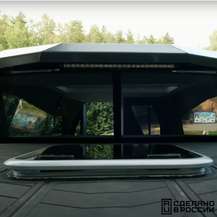 Люк палубный распашной Альбатрос 600x600