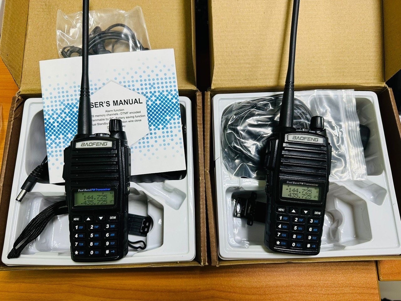 Baofeng UV-82 (Black) 8 Вт Портативная радиостанция VHF/UHF (136-174 МГц; 400-520 МГц) зарядка Type-C