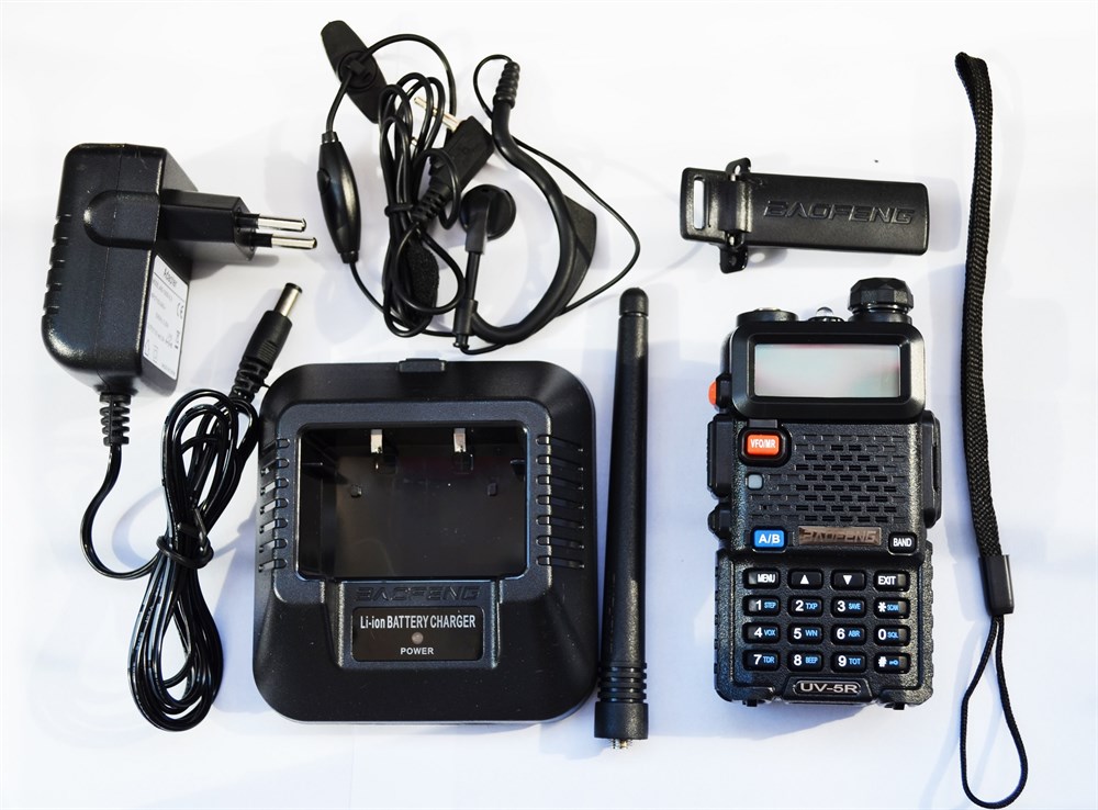 Baofeng UV-5R (Black) 8 Вт Портативная радиостанция VHF/UHF (136-174 МГц; 400-520 МГц)