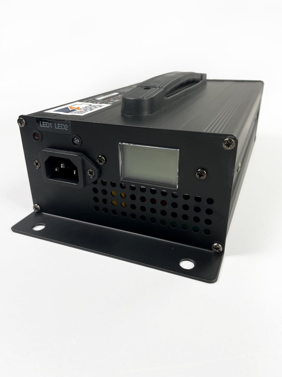 Зарядное устройство LiFePO4 24V 30A Titanat