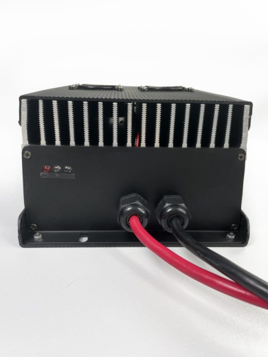 Зарядное устройство LiFePO4 24V 70A Titanat