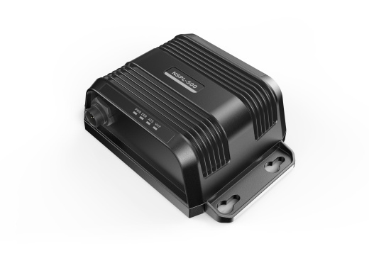 SIMRAD NAIS-500 AIS-Transponder / incl. NSPL-500 Splitter