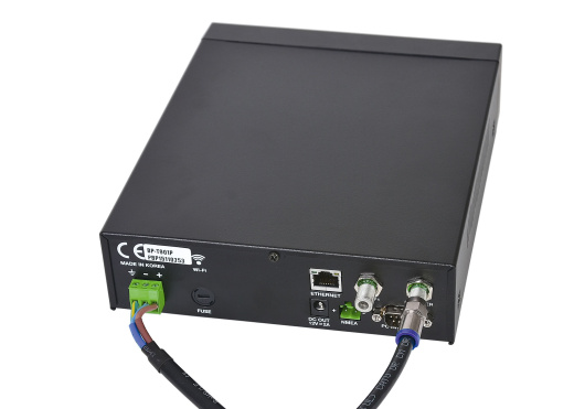 INTELLIAN i3 Satellite TV-Antenna / Twin LNB